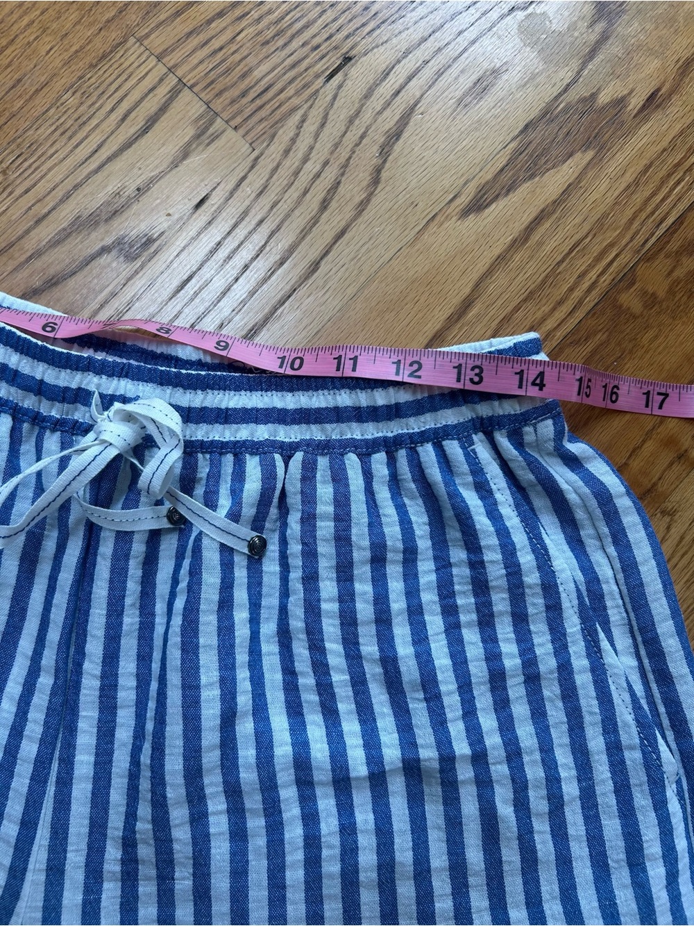 Striped Drawstring Shorts - Picture 5 of 8